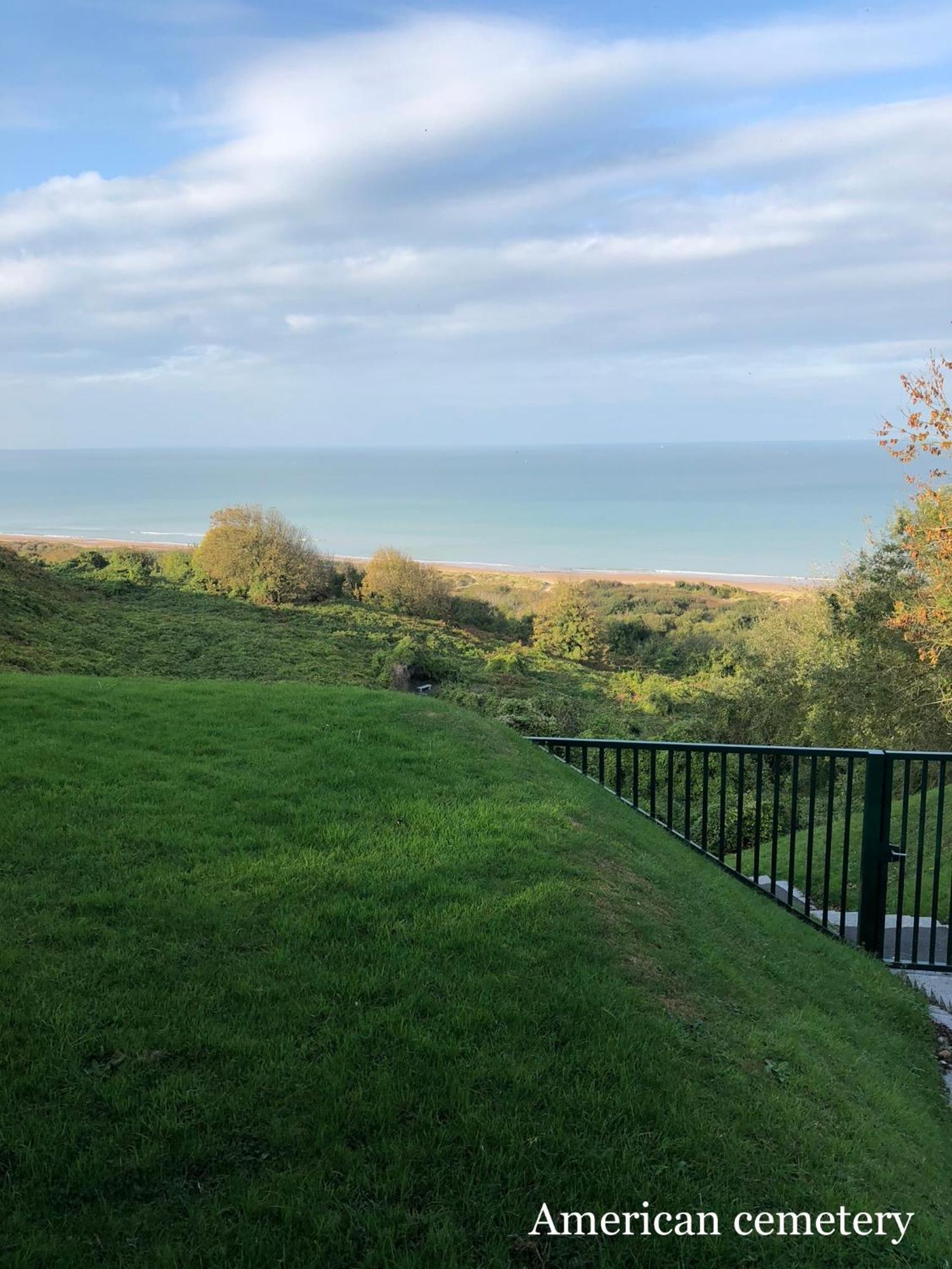 Double J - Omaha Beach Formigny Exterior photo